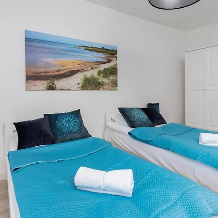 Two-bedroom Baltic Sea 350m To Brzezno By Renters Apartamento Gdańsk