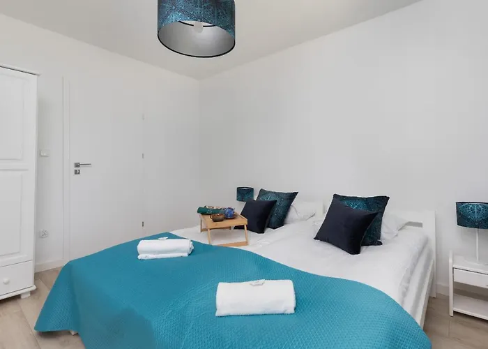 Gdanska Two-bedroom Brzezno By Renters