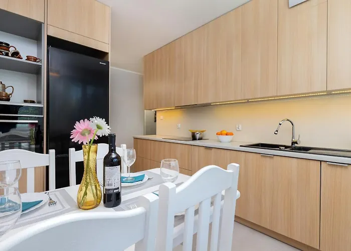 Gdanska Two-bedroom Brzezno By Renters