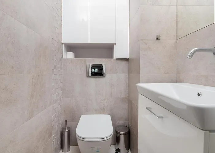 Gdanska Two-bedroom Brzezno By Renters