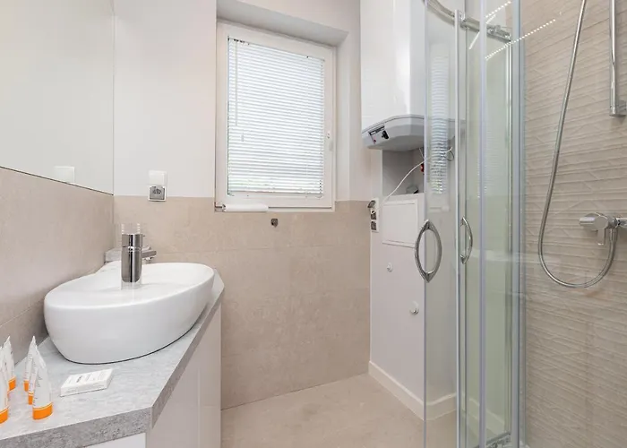 Appartement Gdanska Two-bedroom Brzezno By Renters